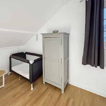 Maison Calme Avec Cheminee, Ideal Familles Casa de Férias Asnelles