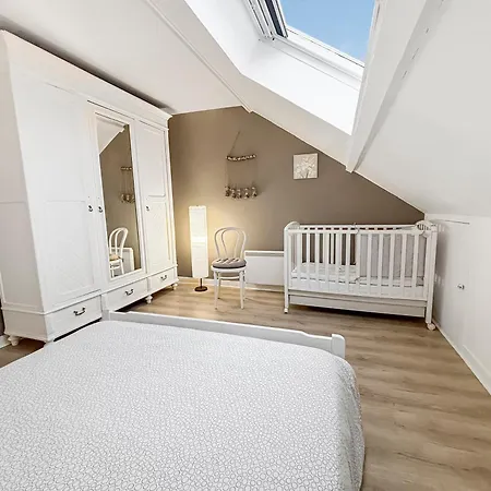 Maison Calme Avec Cheminee, Ideal Familles