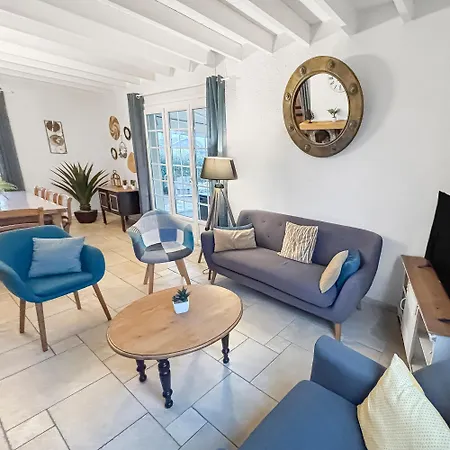 Maison Calme Avec Cheminee, Ideal Familles Casa de Férias Asnelles